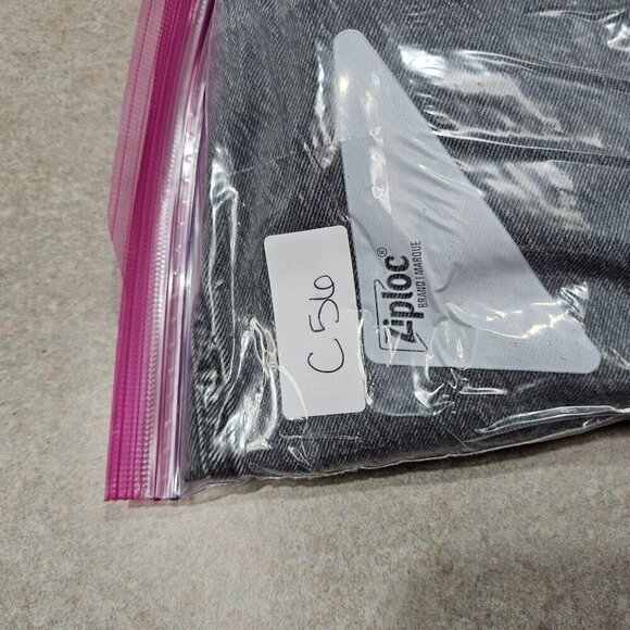 Abercrombie & Fitch‎ Women's 90s Straight Ultra High Rise Jeans 28/6 Long Gray - Picture 16 of 16